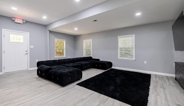 Large 3 bed 2 bath home