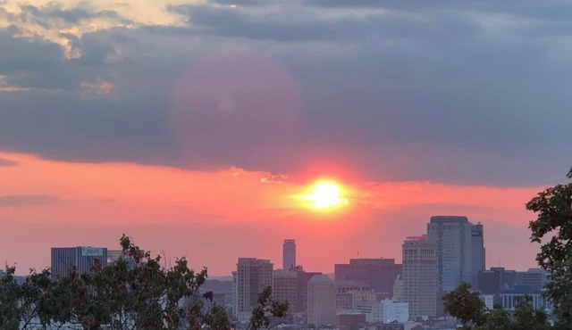 Magic City Overlook - Walk to Dining, Nightlife, Hospitals and Coffee shops