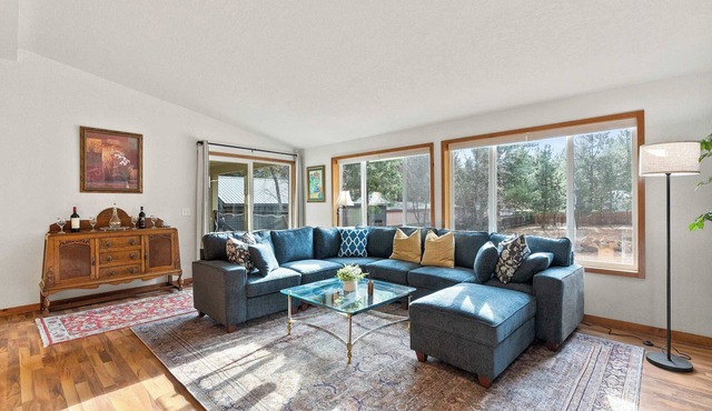 Modern Bend Home with Firepit and Disc Golf