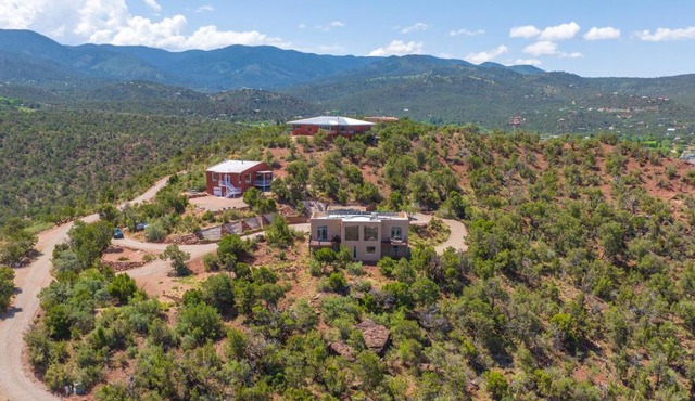 Mountaintop Home With Epic Views