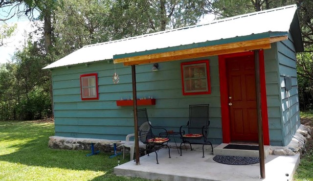Nature's Oasis: Riverside Glamping Getaway in the Heart of New Mexico