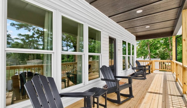 New Listing Luxury House 5 Min Walk to Beach