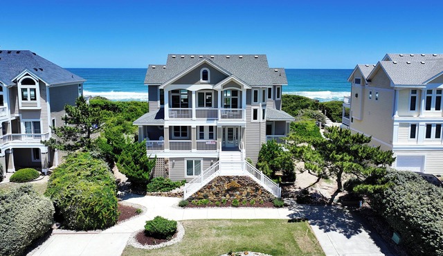 OCEANFRONT, Priv Pool, Priv beach access, Rec Rm, PI255, Dolphina