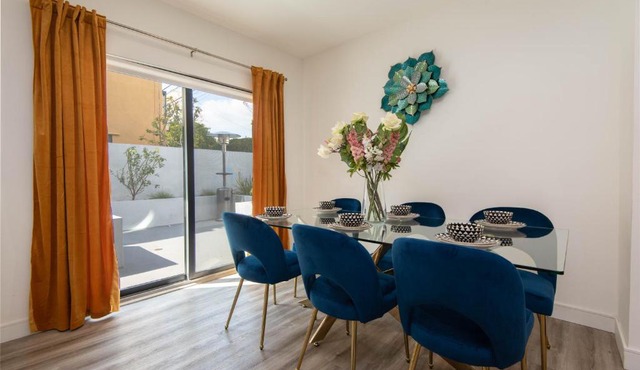 Regency Modern Apartments
