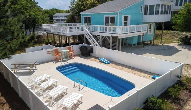 Saltwater Pool | Hot Tub | Town of Duck
