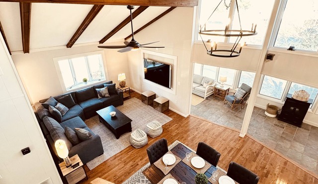 Sleeps 13. Quiet In-Town Rehoboth Beach House. Walk to Beach & Downtown