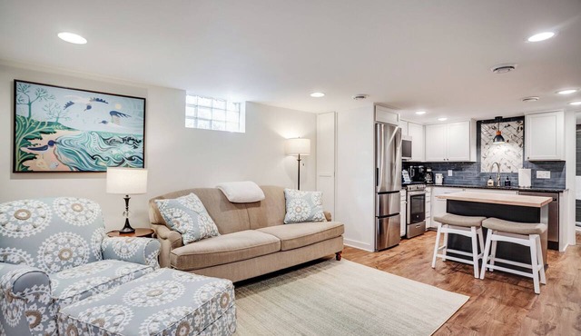 South Minneapolis with easy access to everything!