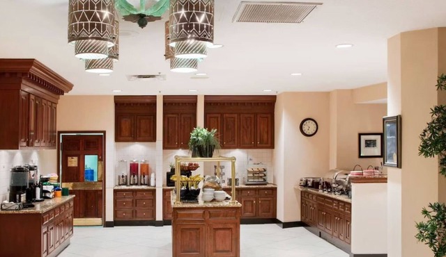 Spacious River Walk Suite, Pet-Friendly