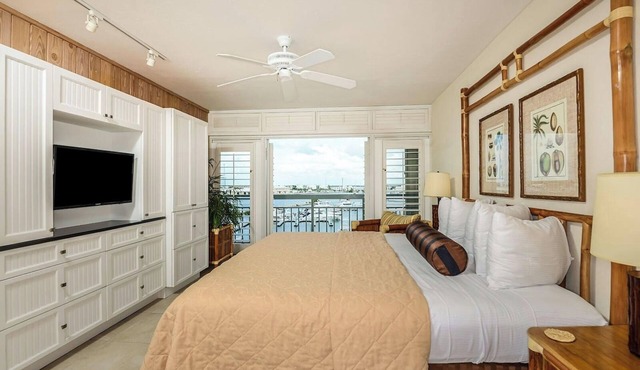 Studio Galleon Resort, Hot Tub, Pool, Marina, Gym