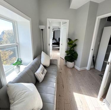 The Castle 3 Condos for Family Friends & Business