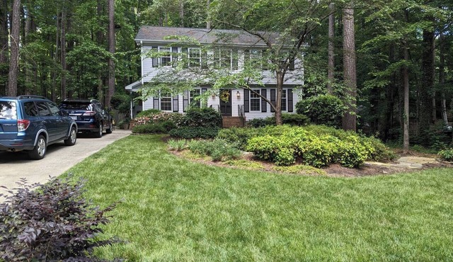 Tree-Lined Durham Escape w/Chef’s Kitchen