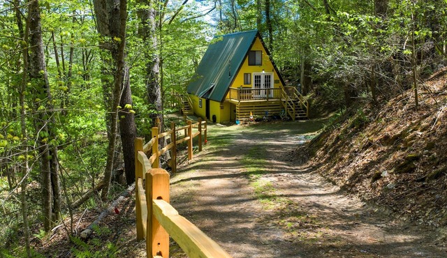 Whimsical A-Frame | Secluded Feel, Close to Town