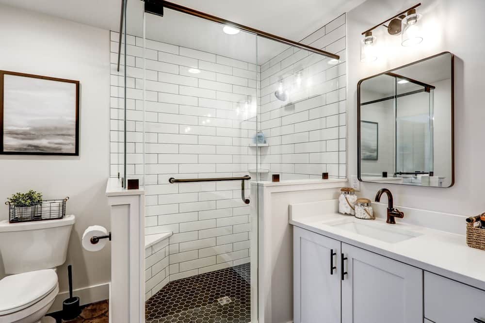 Photo of Bathroom in Paradise