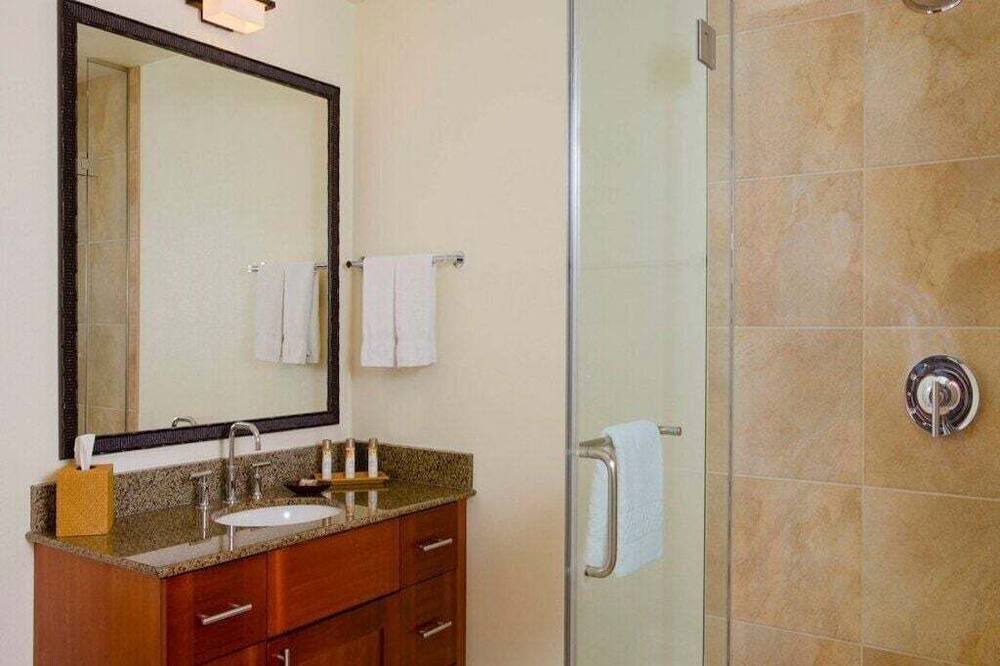 Photo of Bathroom in Lihue