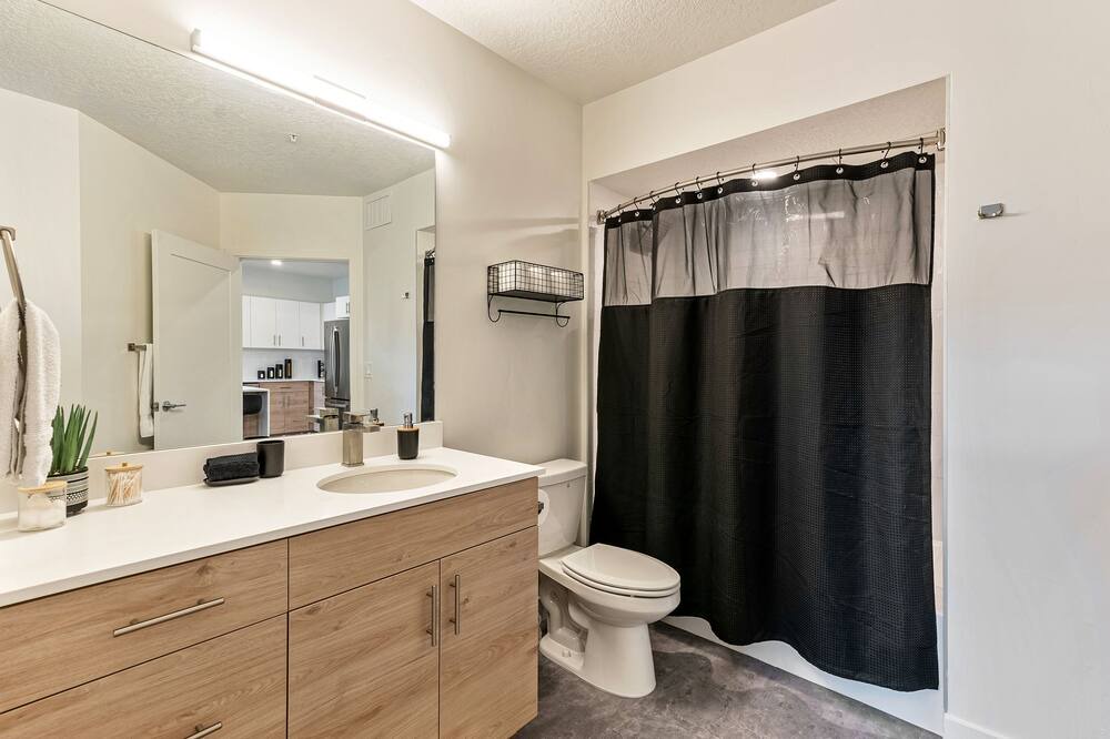 Photo of Bathroom in Lower Avenues