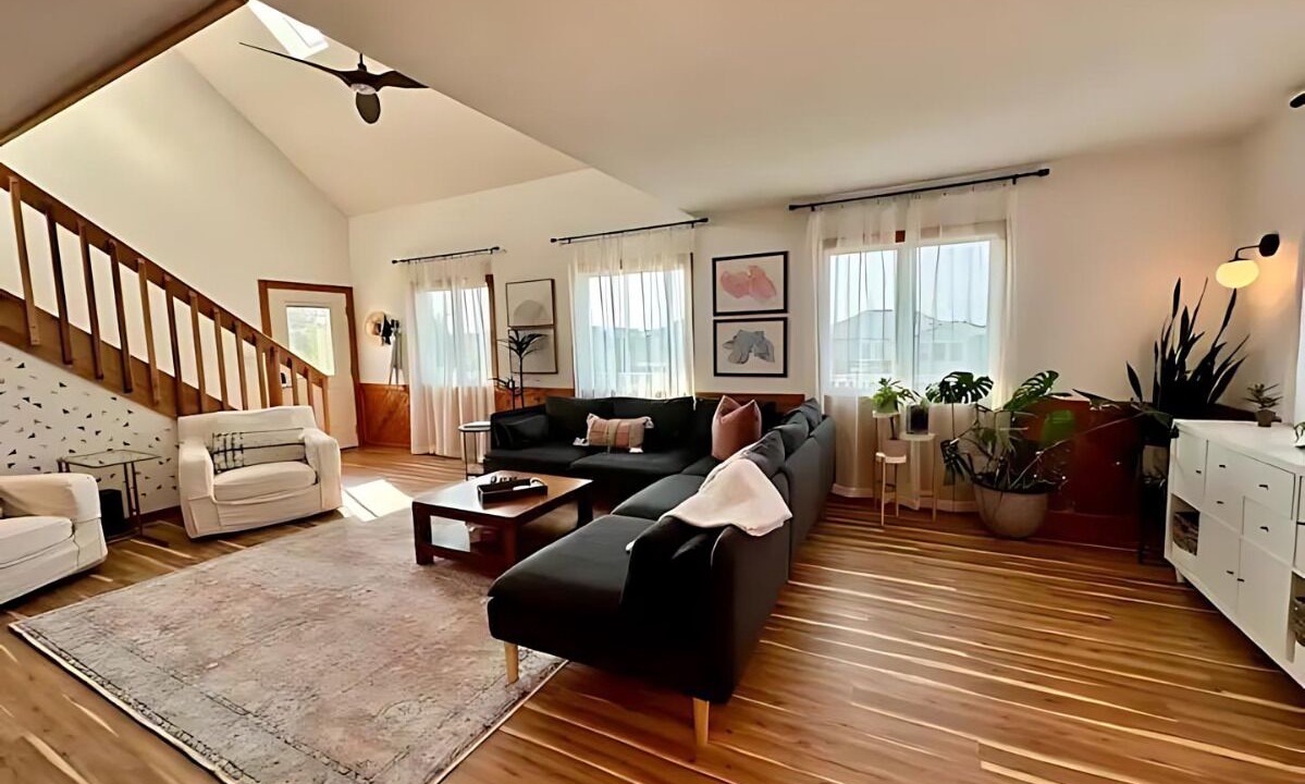 Photo of Livingroom in Colington