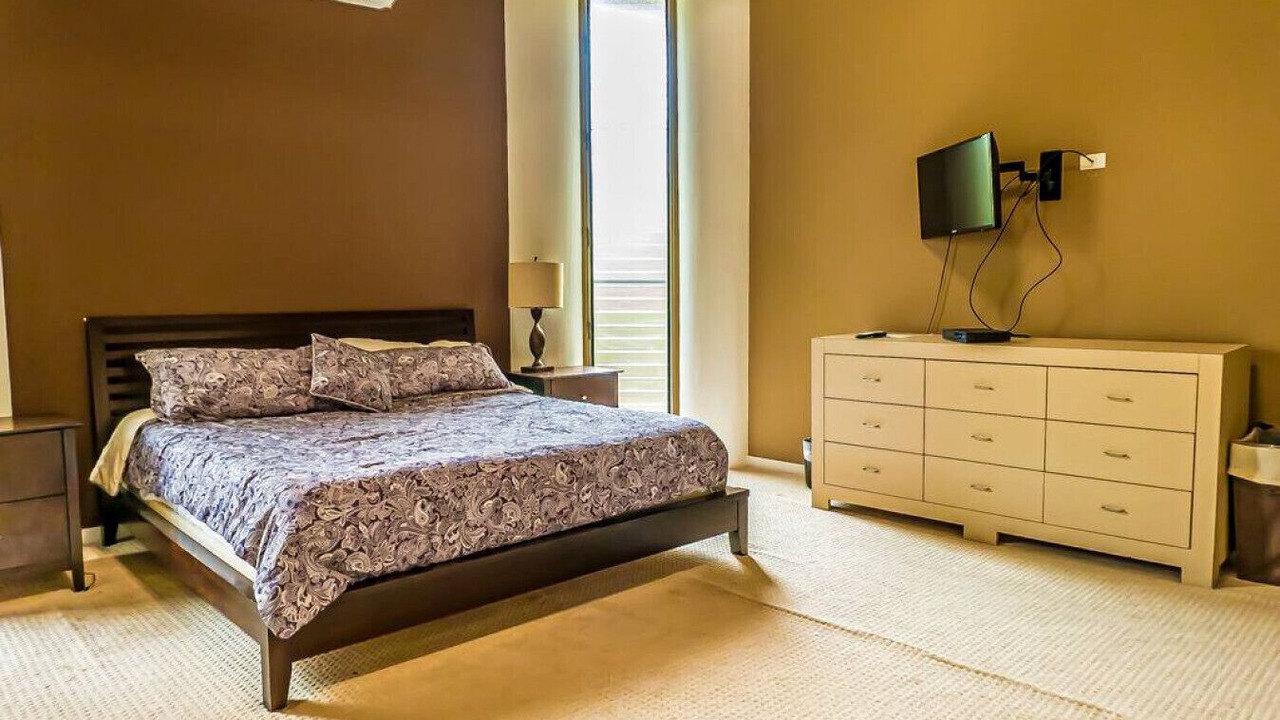 Photo of Bedroom in Kahaluu-Keauhou