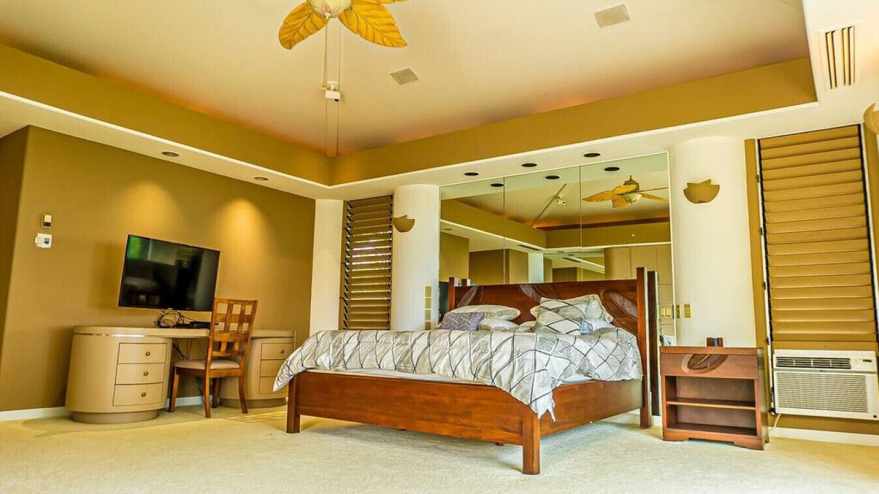 Photo of Bedroom in Kahaluu-Keauhou