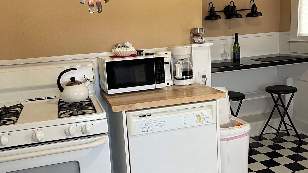 Photo of Kitchen in Truth or Consequences