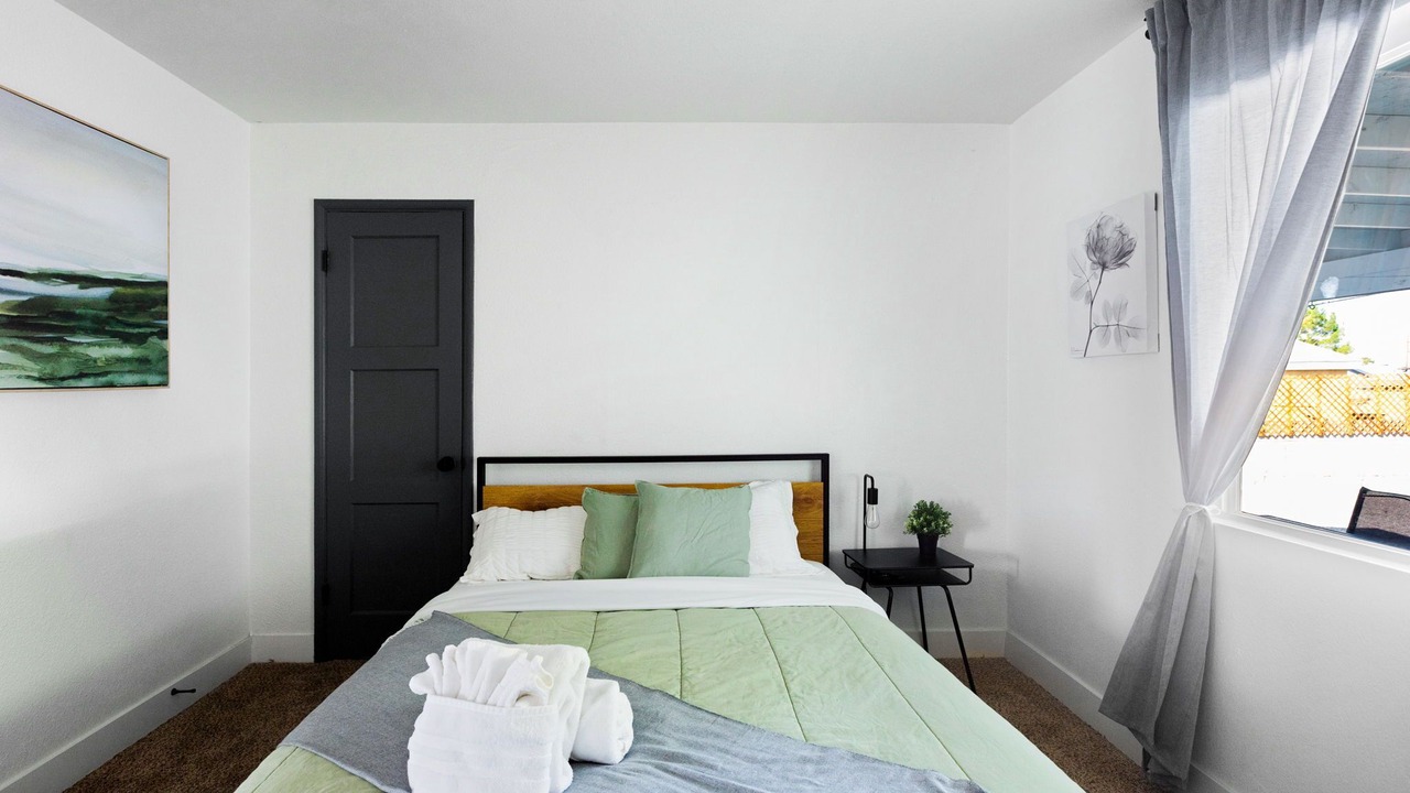 Photo of Bedroom in Rancho Oakey