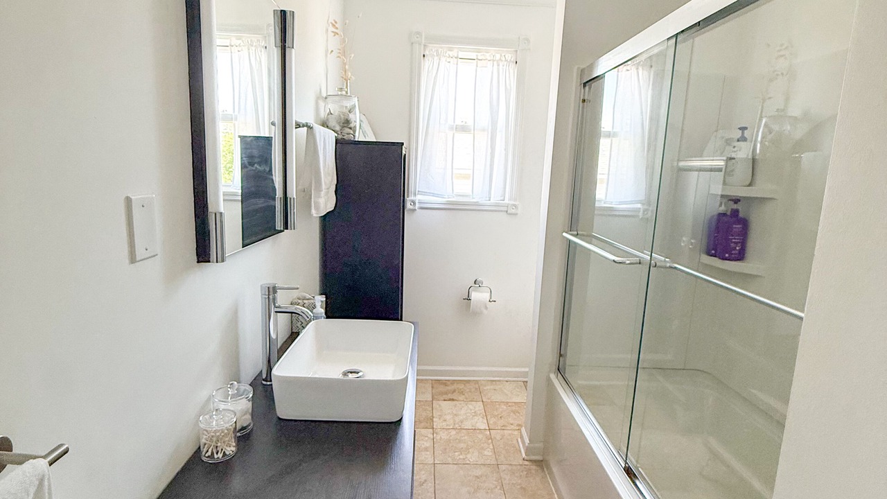 Photo of Bathroom in Colington