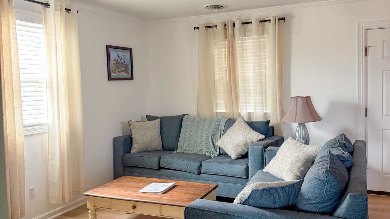 Photo of Livingroom in Colington