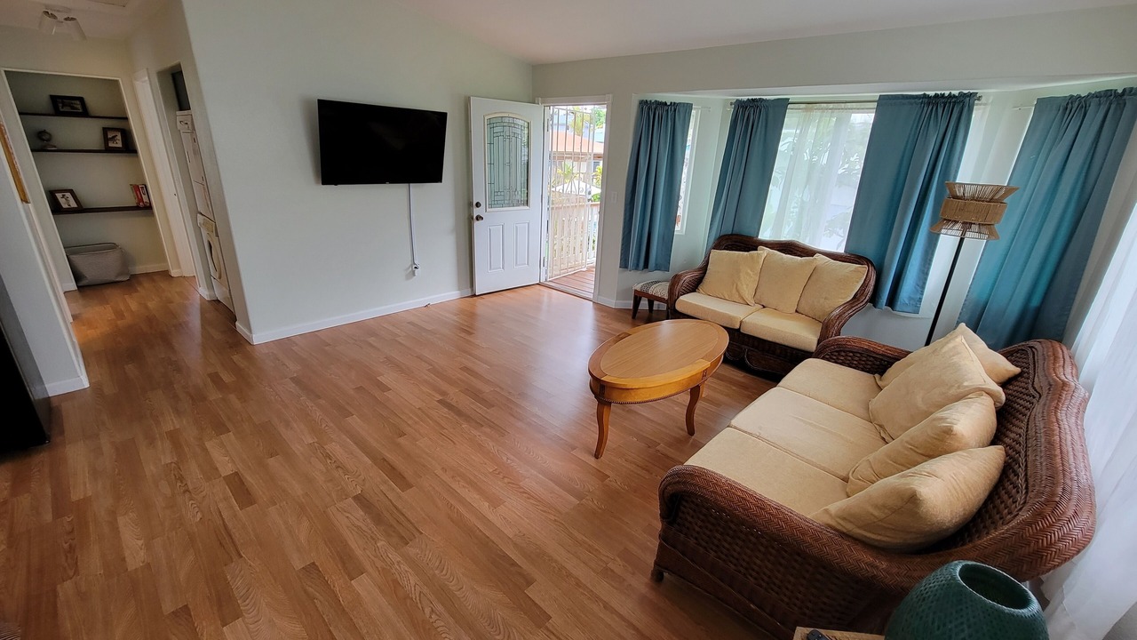 Photo of Livingroom in Hilo