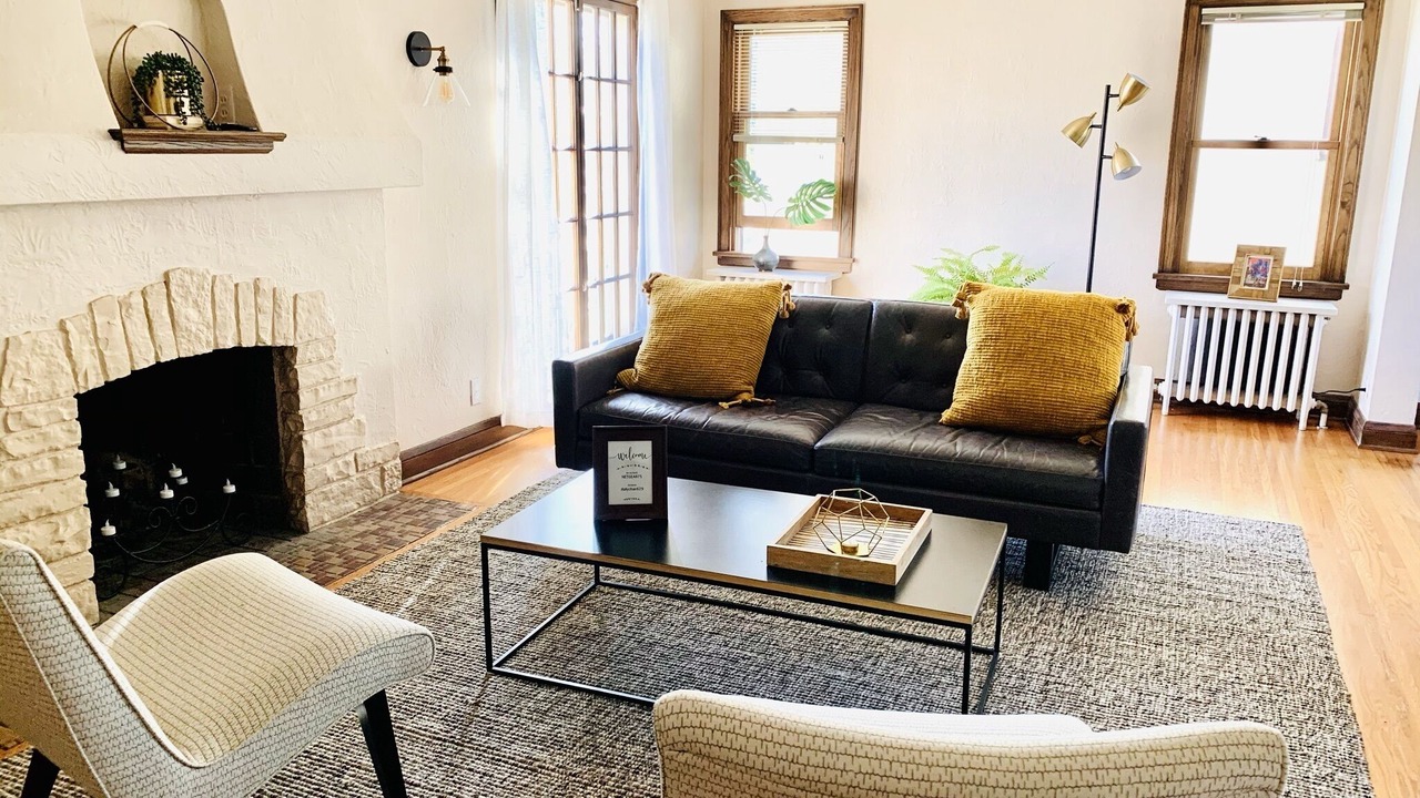 Photo of Livingroom in Fulton