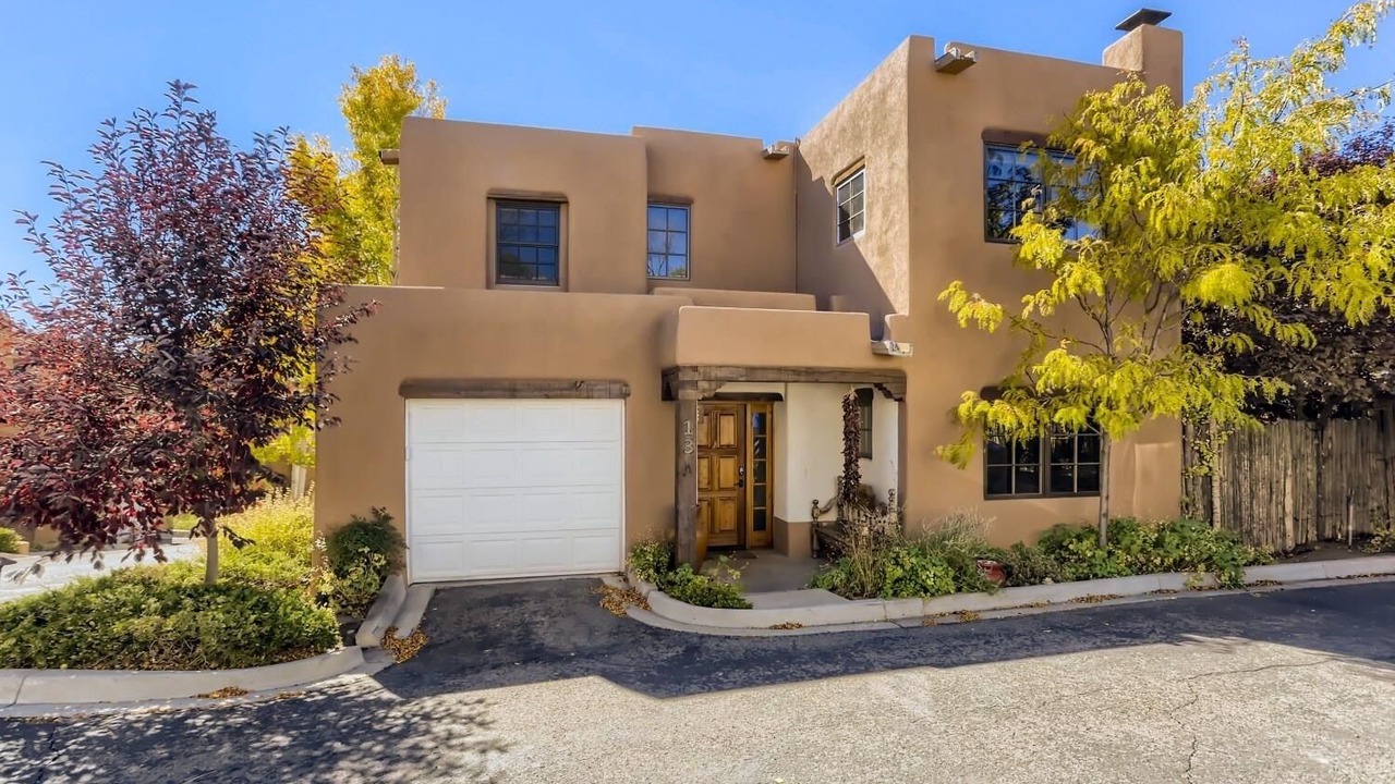 Photo of Outdoor in Northeast Santa Fe
