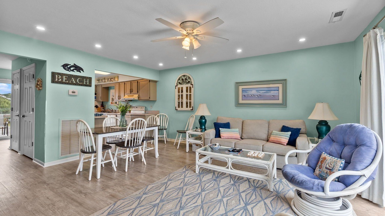 Photo of Livingroom in Sea Acres