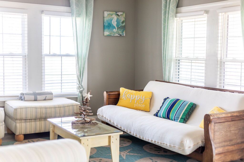 Photo of Livingroom in Carteret County