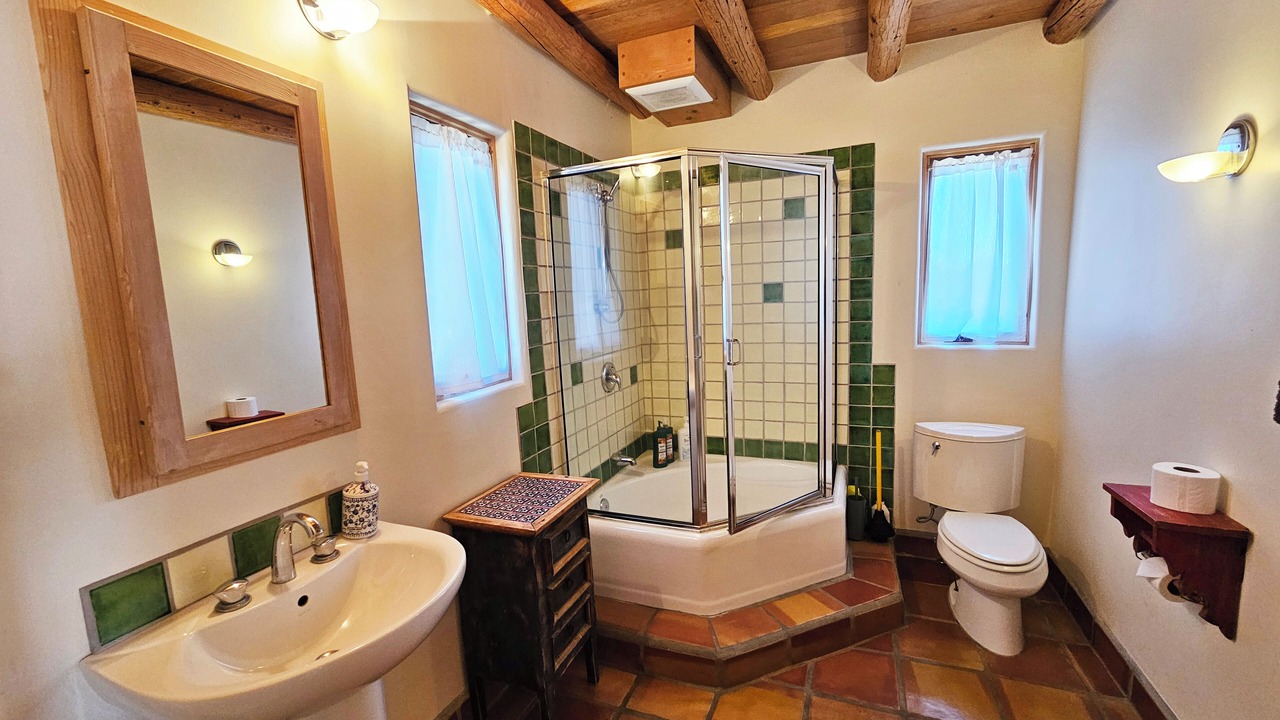 Photo of Bathroom in Arroyo Seco