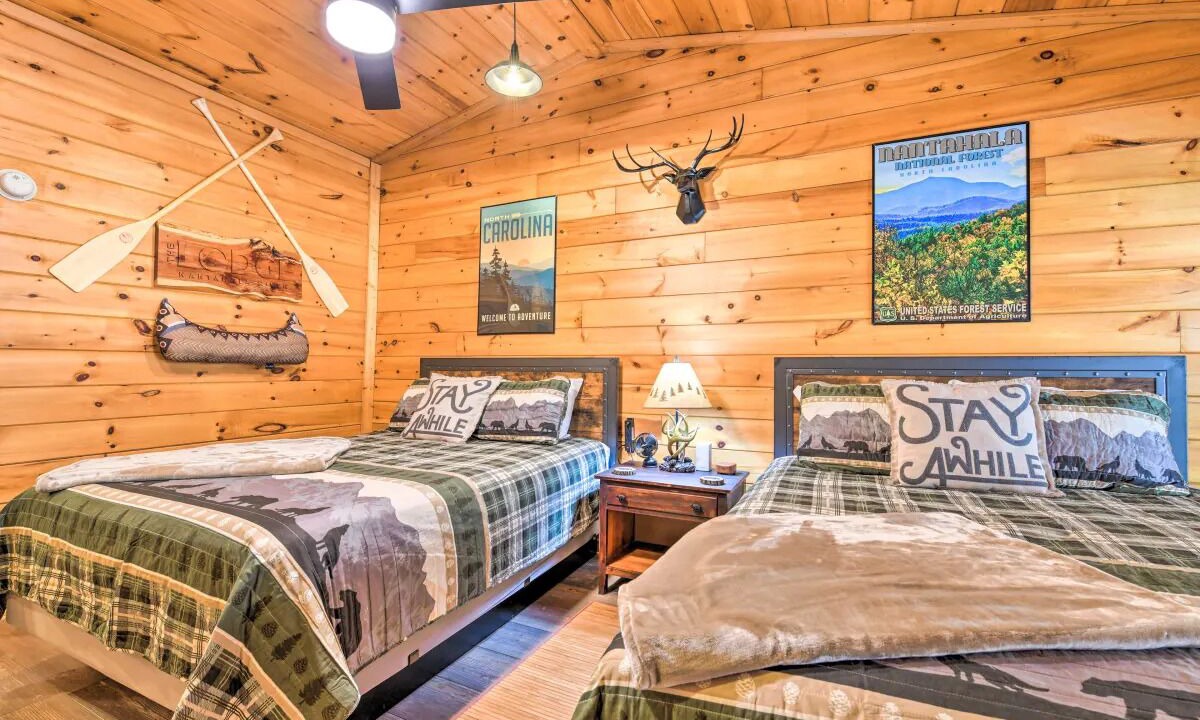 Photo of Bedroom in Bryson City