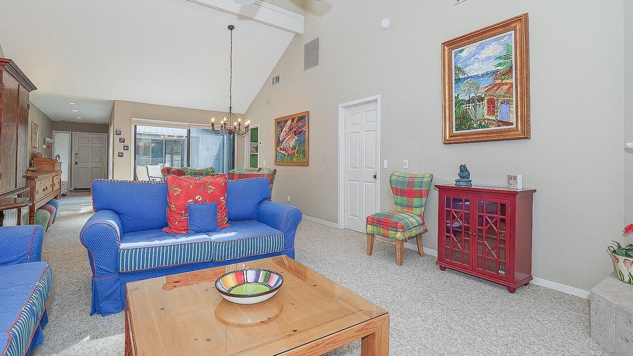 Photo of Bedroom in Beach Lagoon