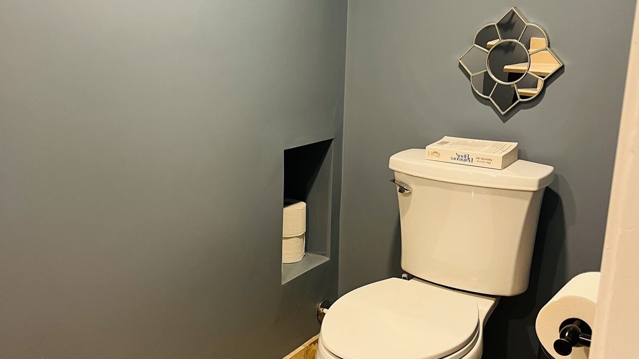 Photo of Bathroom in Yalecrest