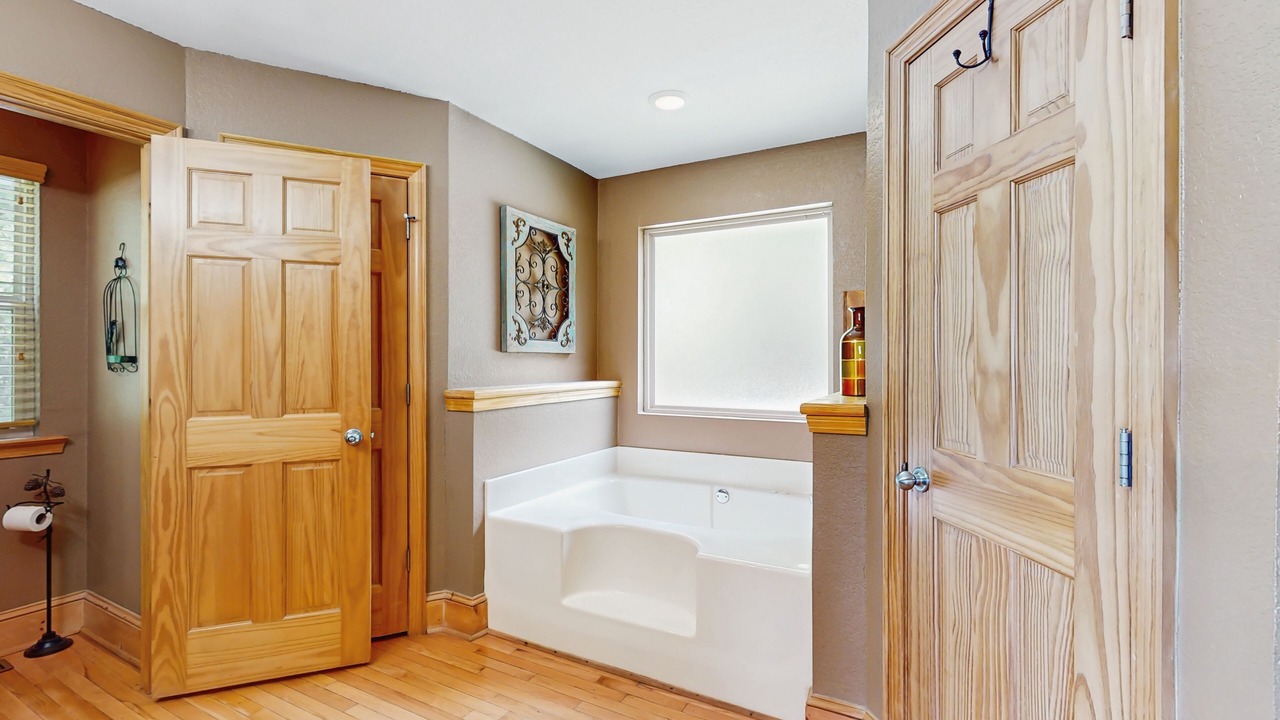 Photo of Bathroom in Williamstown