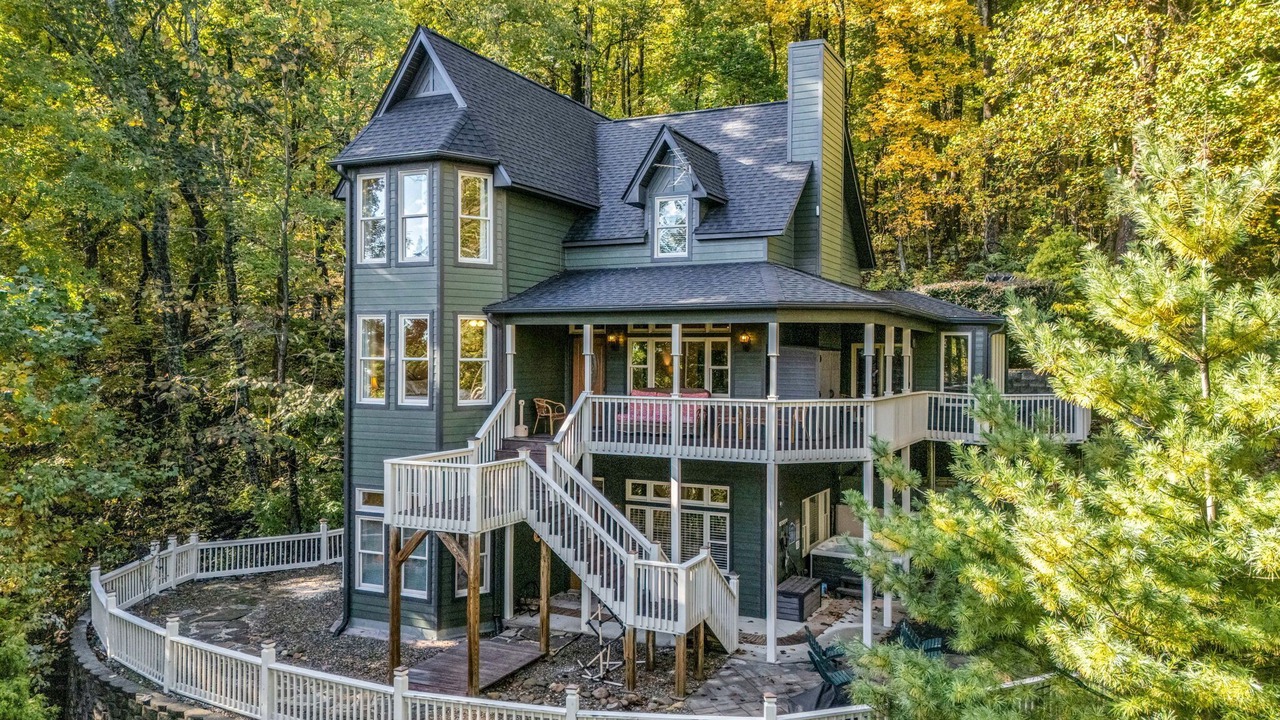 Photo of Others in Lake Lure