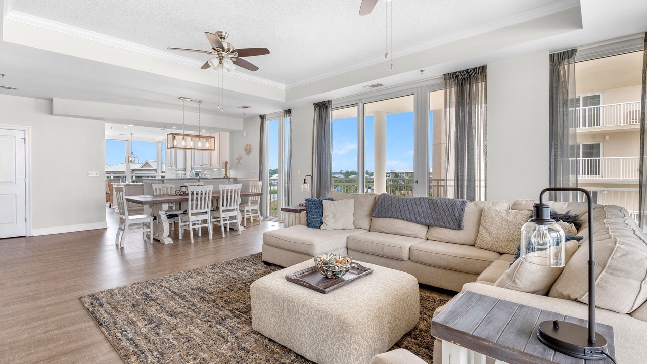 Photo of Livingroom in Ono Island