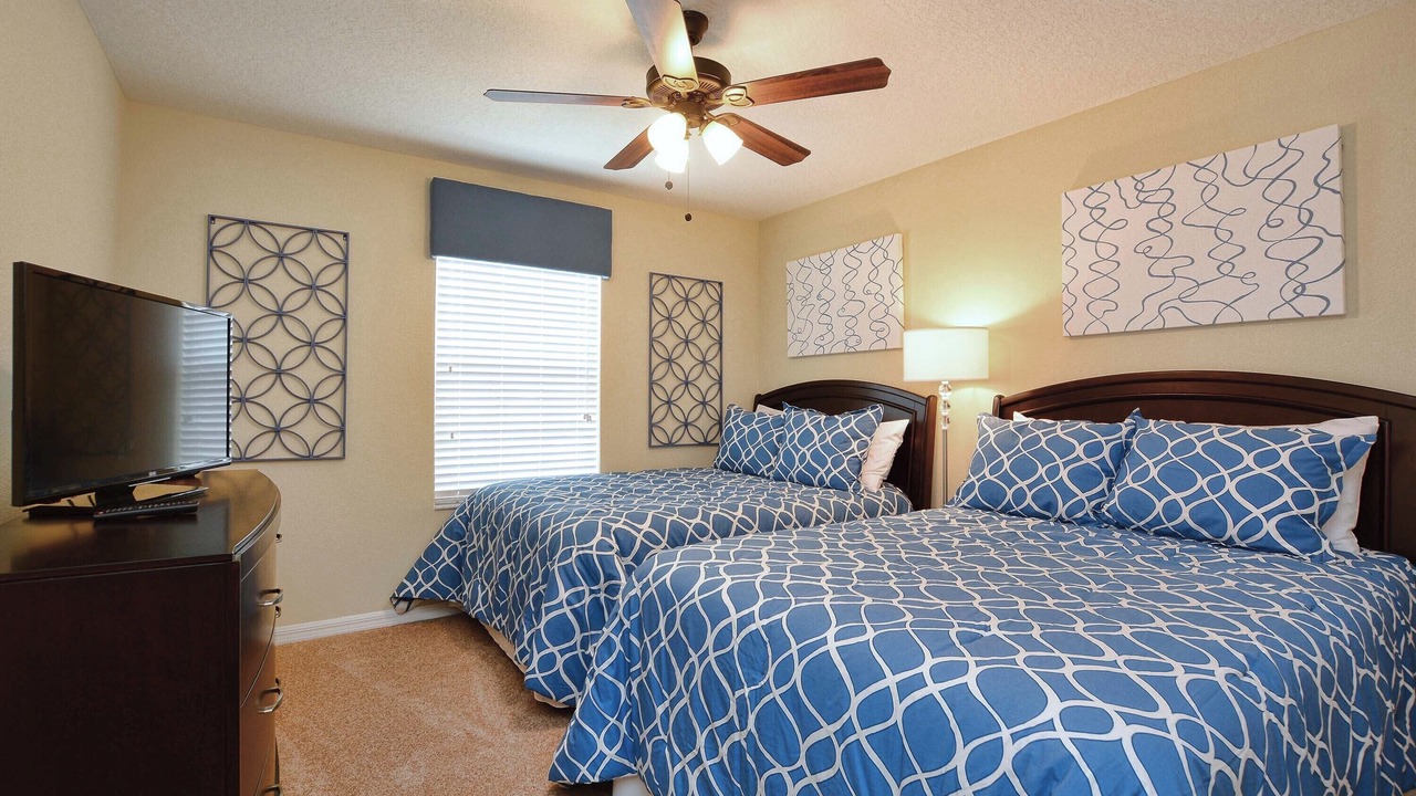 Photo of Bedroom in Lindfields
