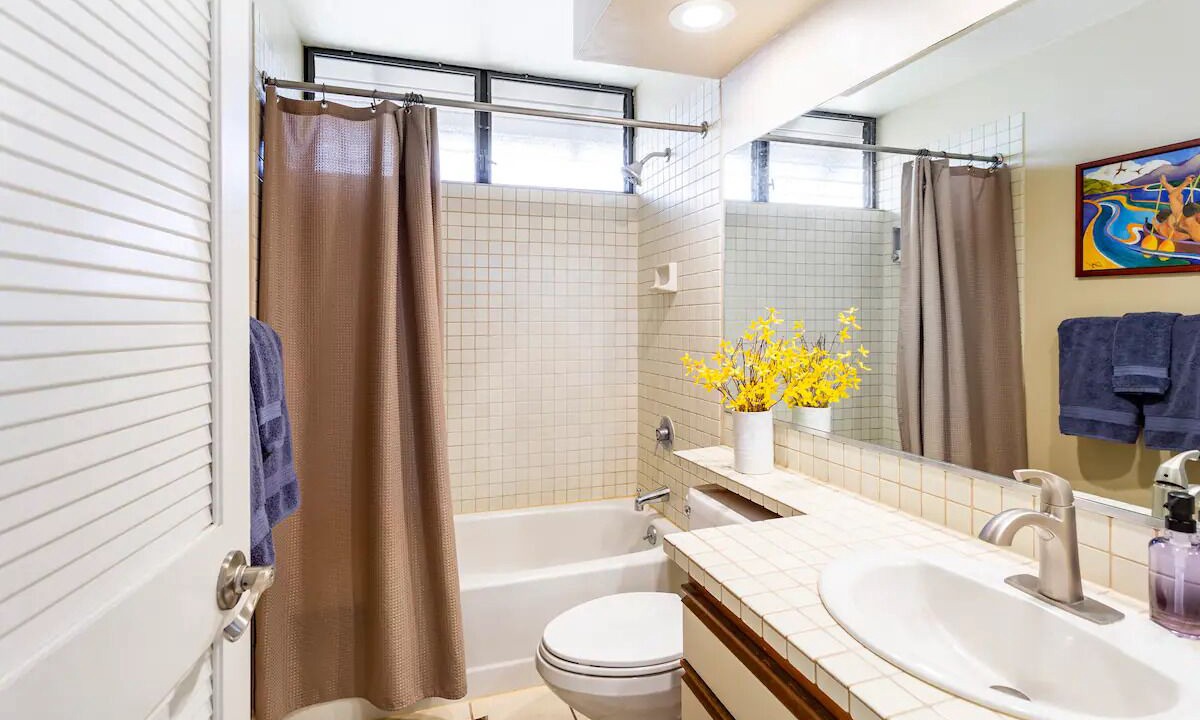 Photo of Bathroom in Wailea