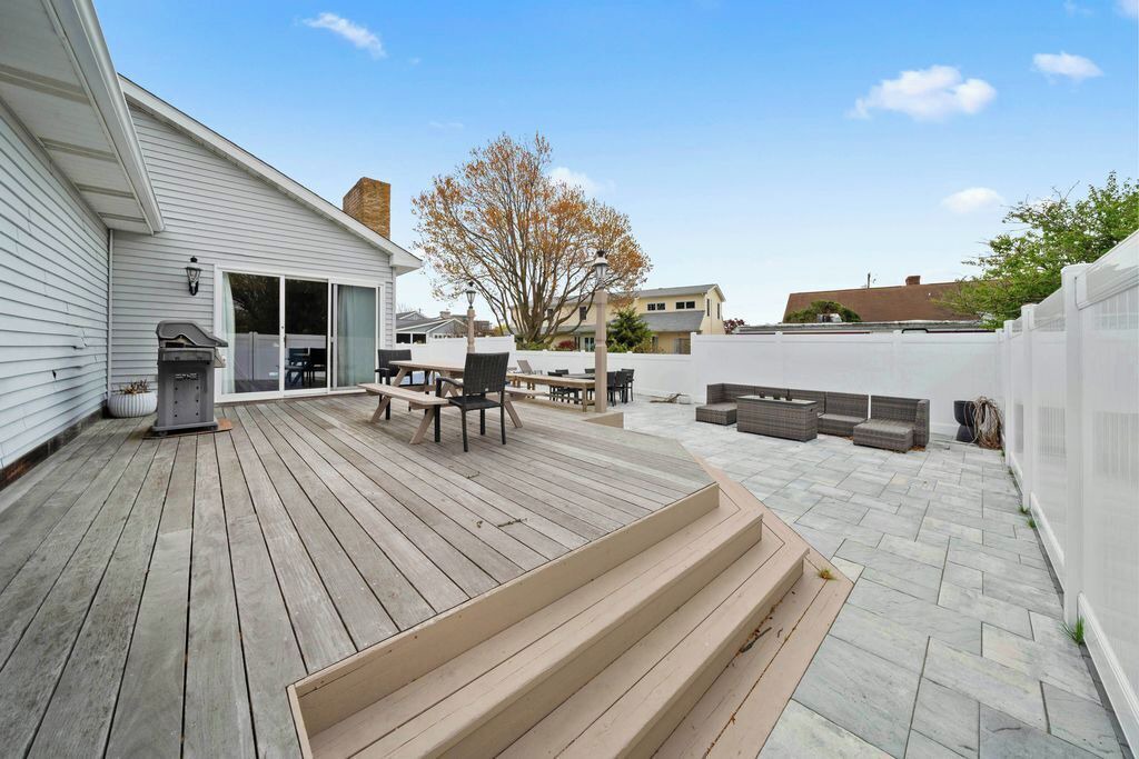 Photo of Outdoor in Seabreeze