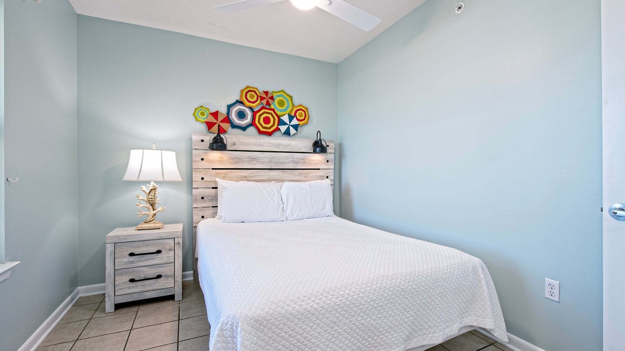 Photo of Bedroom in Orange Beach East