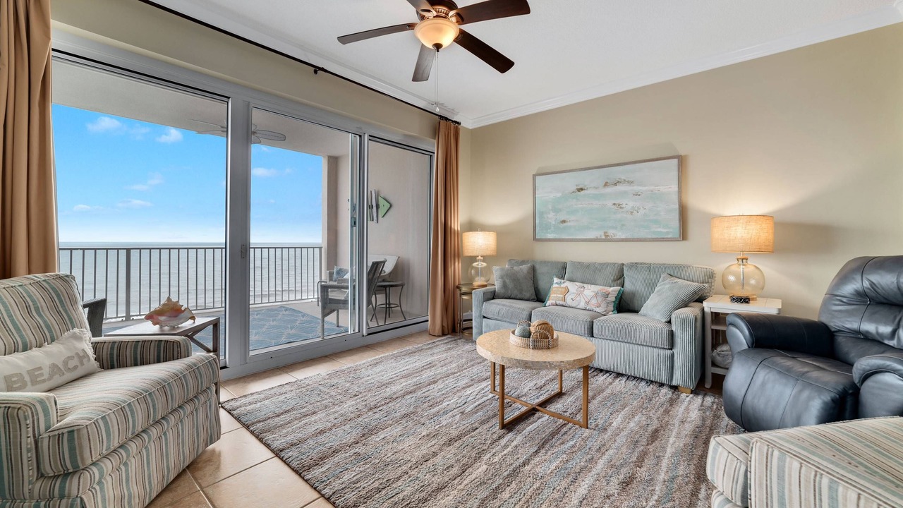 Photo of Livingroom in Orange Beach East