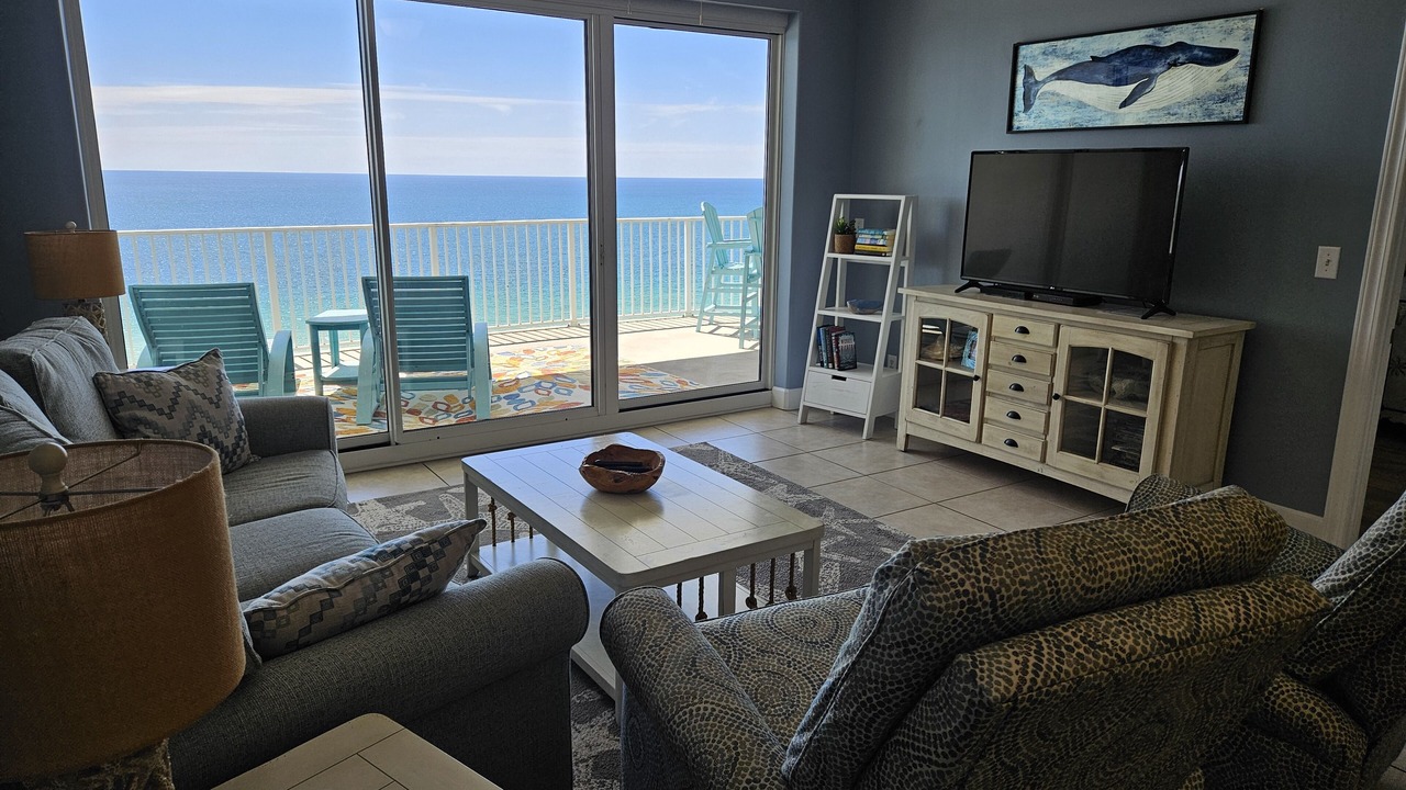 Photo of Livingroom in Orange Beach East