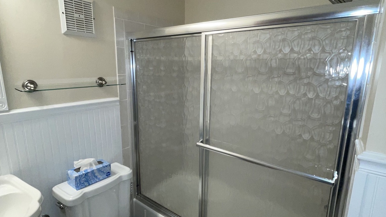 Photo of Bathroom in Bethany Beach