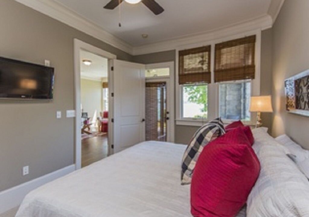 Photo of Bedroom in Eatonton