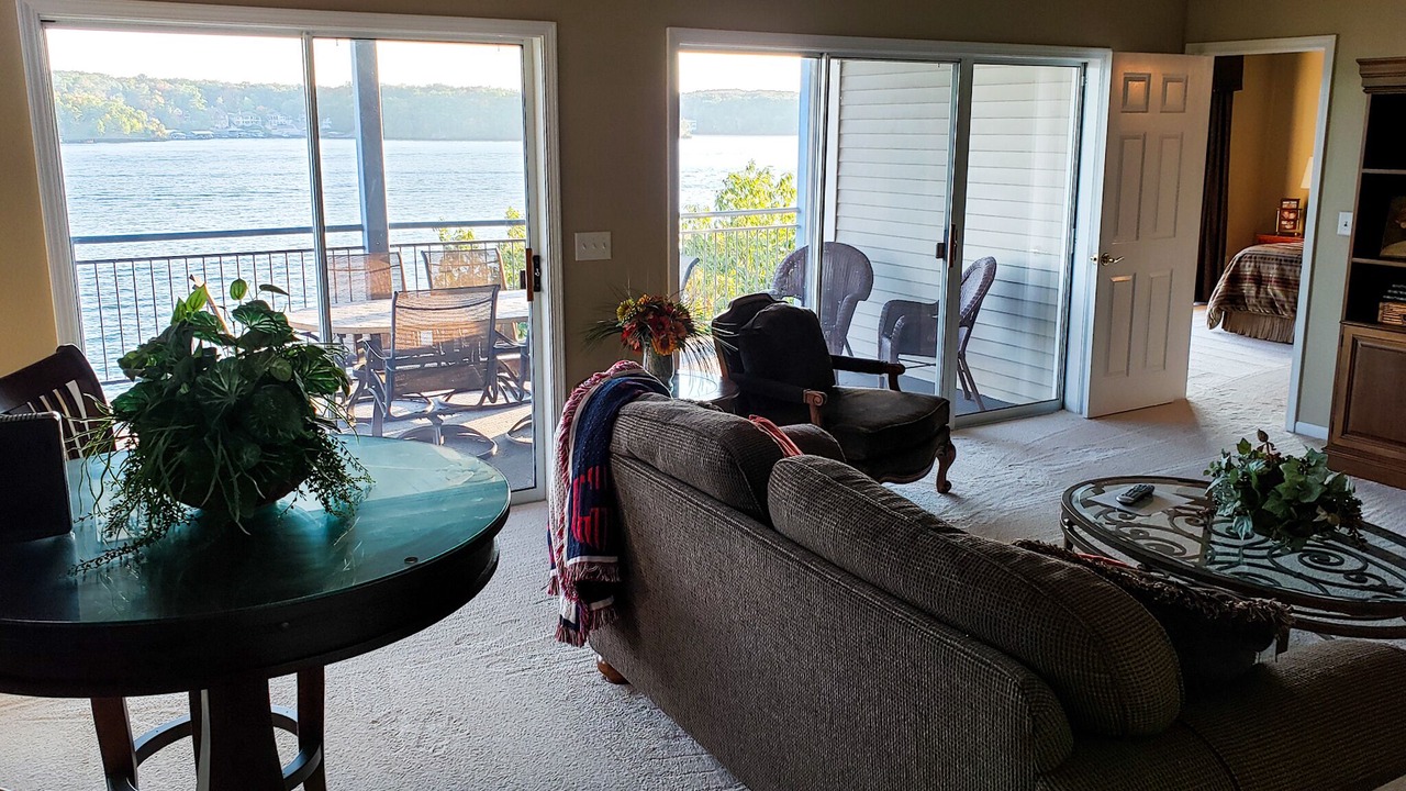 Photo of Livingroom in Lake Ozark