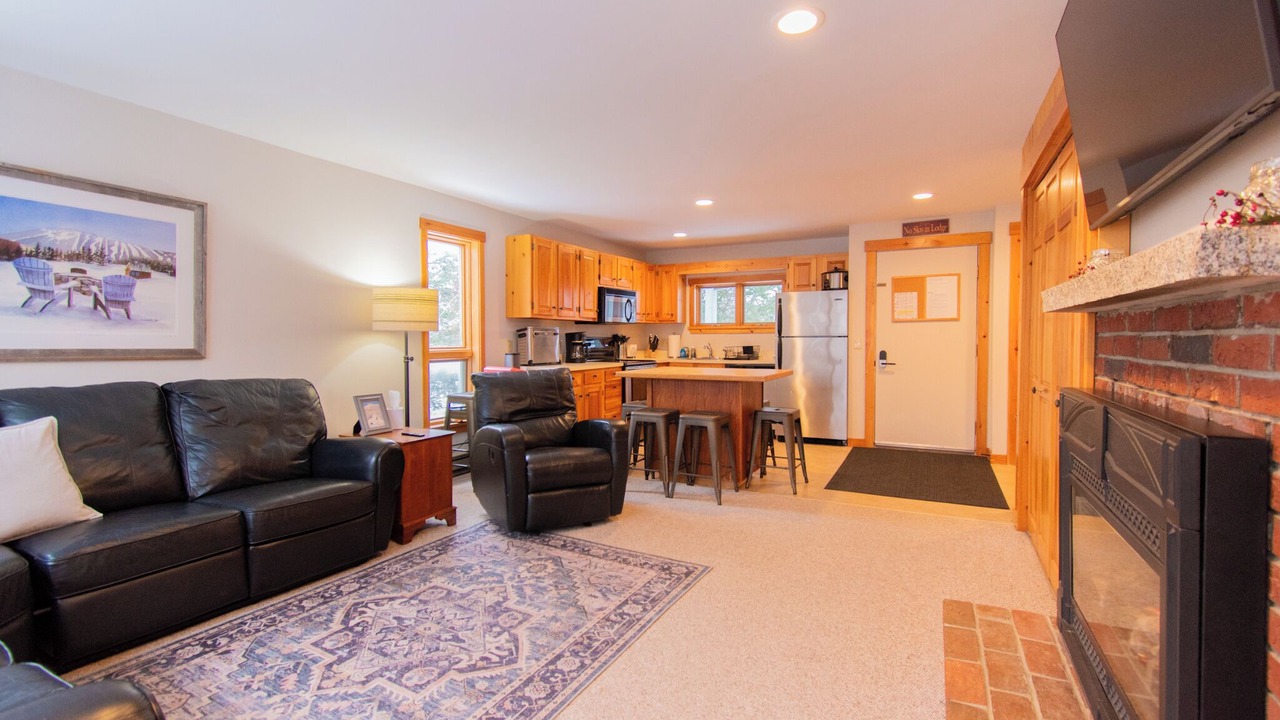 Photo of Livingroom in Carrabassett Valley