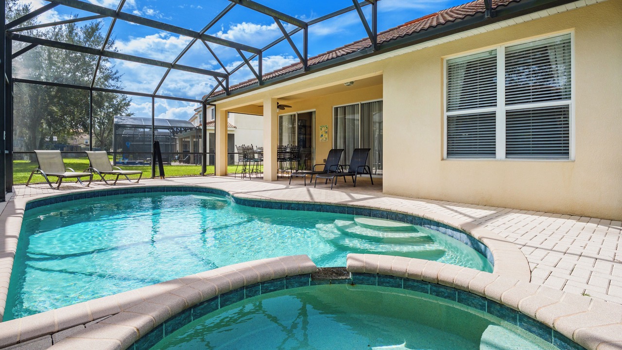 Photo of Outdoor in Windsor Hills