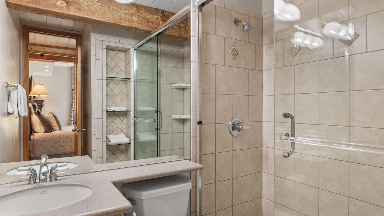 Photo of Bathroom in Aspen